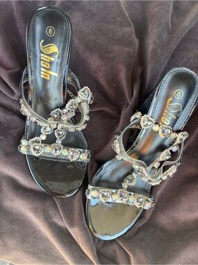 2/10$ ✨ Rhinestone Wrap Heels Size 8 | Club heels